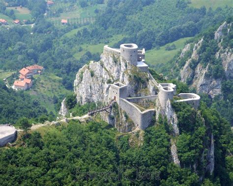 Srebrenik castle in #Bosnia-#Herzegovina | Castle in the sky, Prettiest ...