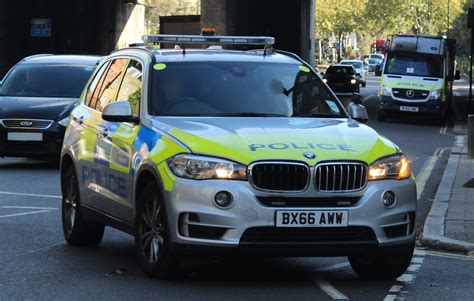 BX66 AWW | Metropolitan Police BMW X5 Armed Response Vehicle… | Ben ...