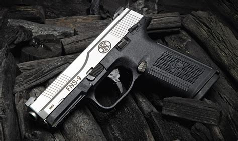 FN Herstal FNS 9mm Pistol Review - Gun News Daily