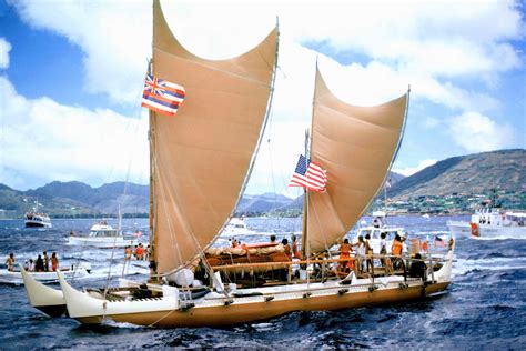 WATSSUP welcomes the Hokulea into Watsons Bay - Watssup - Watsons Bay ...