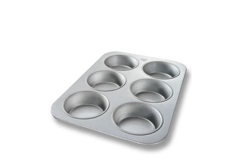 Mini-Cake Muffin Pan - Chicago Metallic - A Bundy Baking Solution