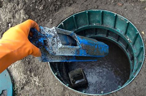 How Often Should the Septic Tank Outlet Filter Be Cleaned? - FloHawks ...