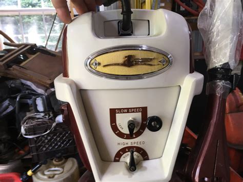 Johnson Emblem | Antique Outboard Motor Club,Inc