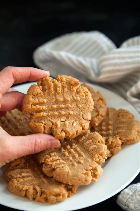 Easy Peanut Butter Cookies | Welcome To Nana's