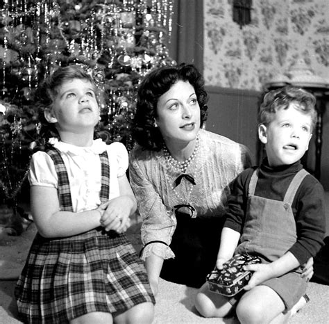 Merry Christmas! Hedy Lamarr with children Denise and Anthony during ...