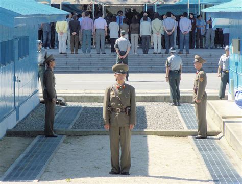 military - Korean DMZ Soldiers - History Stack Exchange