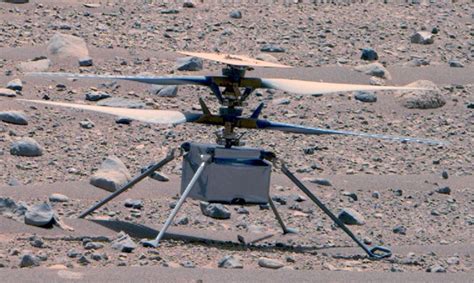 Perseverance Mars rover snaps amazing photo of Ingenuity helicopter | Space