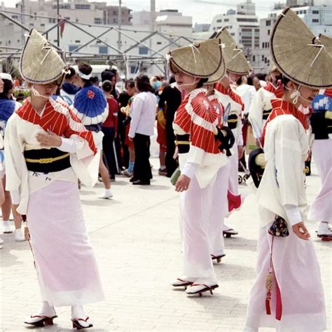 Kasa – Traditional Japanese woven hat made of straw : Hat Guide