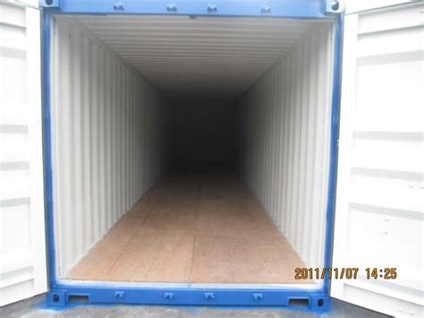 Tainer: This 30 foot shipping container weight