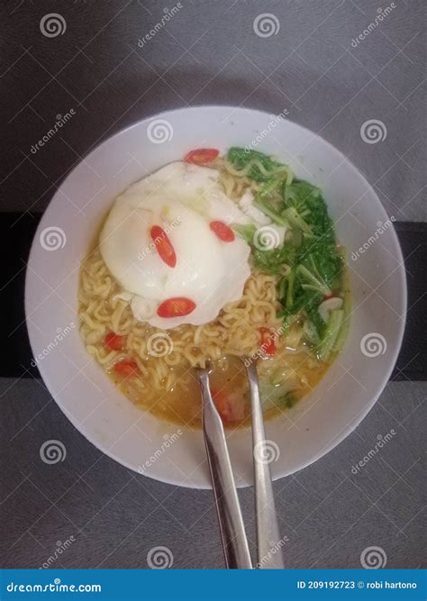 Indomie with egg stock image. Image of lunch, indomie - 209192723