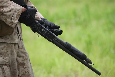 Combat engineers have a blast while training > 2nd Marine Division ...