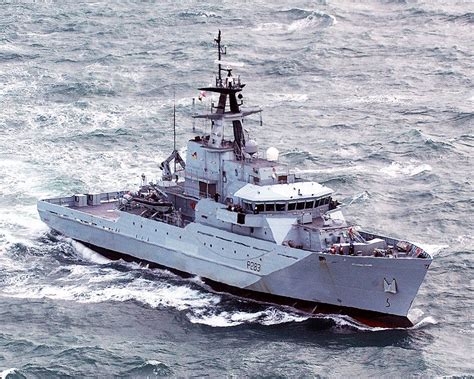 Royal Navy invests £348 million in three new offshore patrol vessels ...