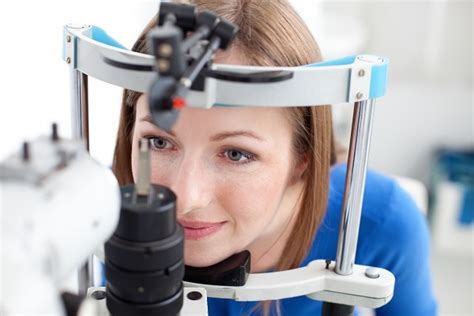 What to Expect During a Diabetic Eye Exam - Bright Eyes Optometry Mt ...