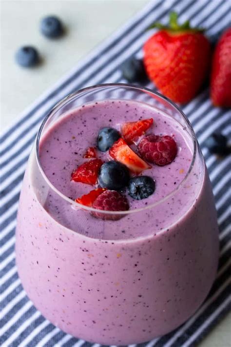 Mixed Berry Smoothie - Delicious Little Bites