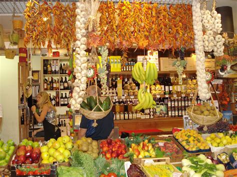 Open-Air Market, Florence. | Store design, Open air, Table decorations