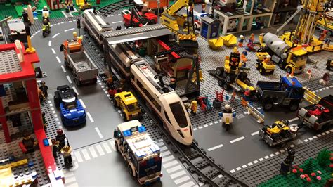 Amazon.com: Customer reviews: LEGO City High-speed Passenger Train ...