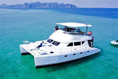 40 ft. Power Catamaran - Krabi Yacht Charters - Boatphuket.com