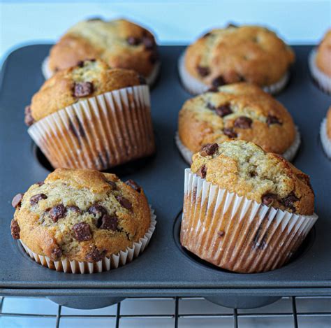 Chocolate Chip Muffins - Baker Jo