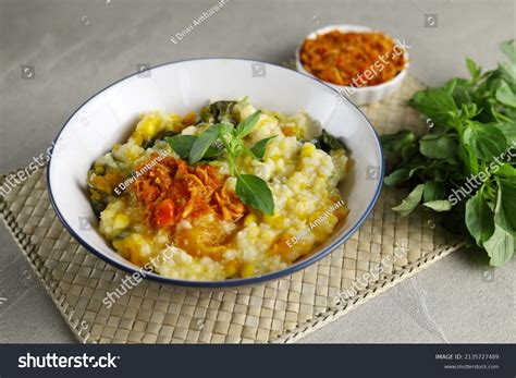 Bubur Manado Tinutuan Porridge Indonesian Food Stock Photo 2135727489 ...