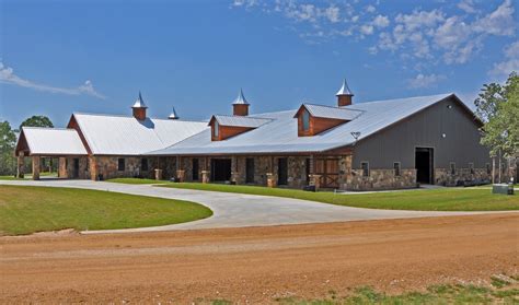 Clayton Boyd Industries: Custom Horse Barn, Covered Riding Arena, Hay ...