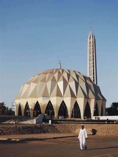 Omdurman, Sudan - Al-Nilin Mosque : r/AfricanArchitecture