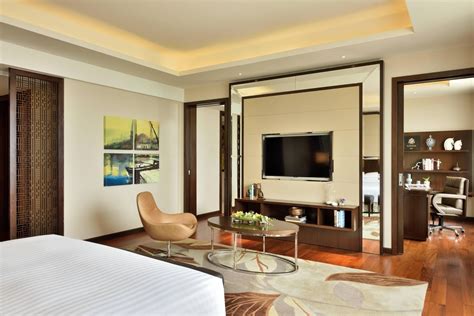 Kochi, India Hotel Suites - Kerala | Kochi Marriott Hotel