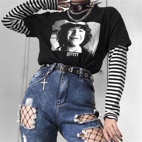 Cute Aesthetic Emo Outfits : It makes us look thinner, it is all time ...