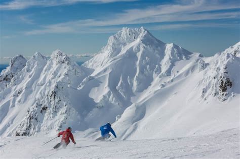 New Zealand Skiing: A Comprehensive Guide to Slopes and Resorts