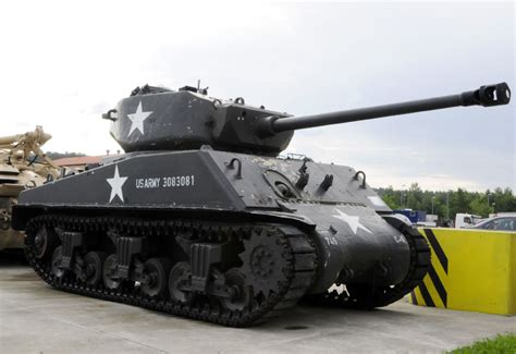 Sherman Jumbo (Medium Tank, M4A3E2) Up-Armored Medium Tank / Assault Tank