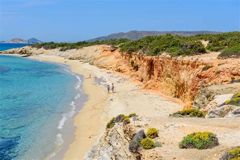 10 Best Beaches in Naxos - Which Naxos Beach is Right For You? - Go Guides