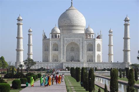 Beautiful Taj Mahal Wallpaper of Sunset view and Misty Whether and ...