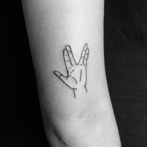 KYRKBACKEN INK on Instagram: “VULCAN SALUTE #tattoos #tattoo # ...