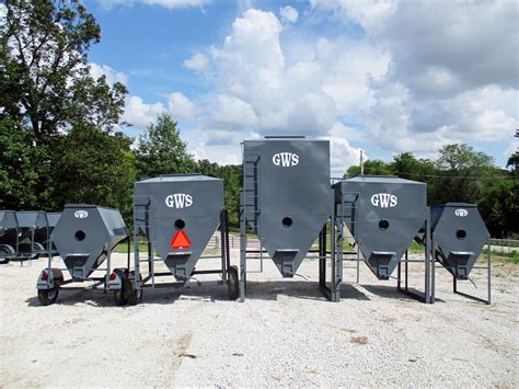 Bulk Feed Bins