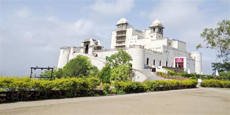 Monsoon Palace / Sajjangarh Fort Udaipur (Entry Fee, Timings & History ...