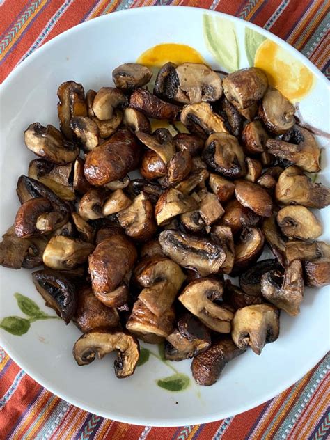 Air Fryer Mushrooms – Melanie Cooks