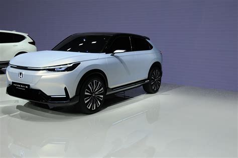 Honda Reveals Electric SUV Prototype in China, Looks Like the New HR-V ...