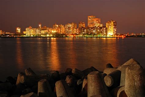 The dazzling skyline of Mumbai at night! #India | Beach at night ...