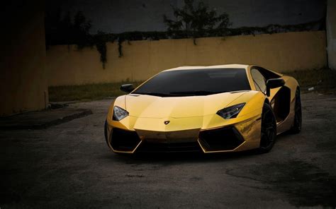 Gold Lamborghini Aventador Exterior Images | Welcome Cars