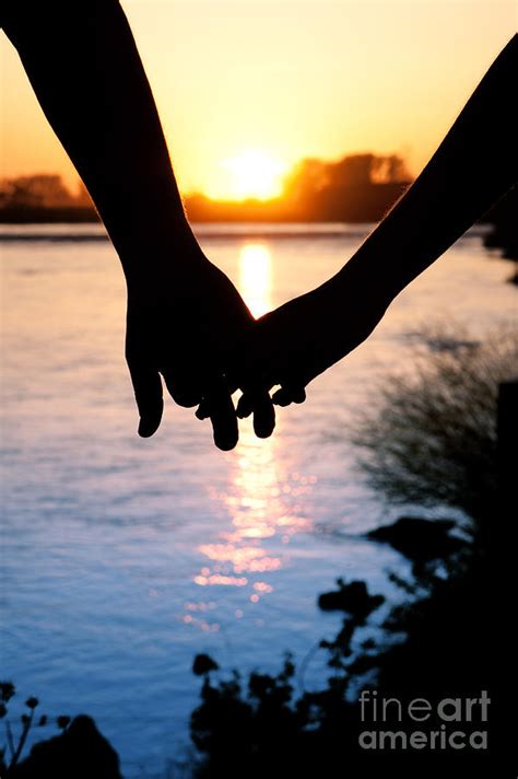 holding hands silhouette couple holding hands couple holding hands ...