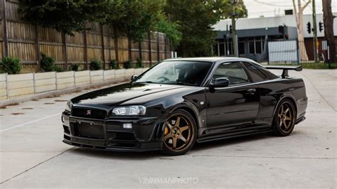 Black Nissan Skyline GT-R, Nissan Skyline GT-R R34 V-Spec II Nür ...