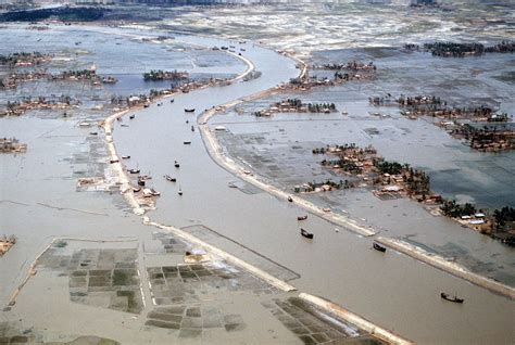 Bangladesh cyclone of 1991 | Category 5, Cyclone Sidr & Humanitarian ...