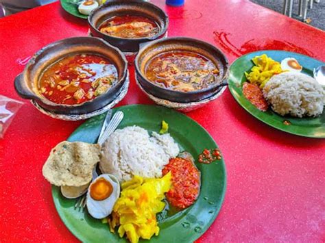 Asam Pedas Claypot Restoran Kota Laksamana - Melaka