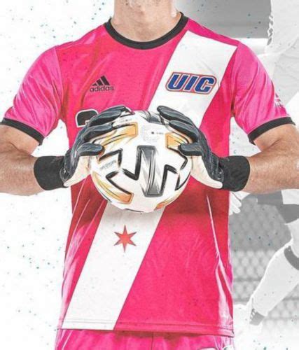 UIC Flames 2022-23 Kits