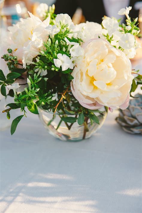 Small Floral Centerpieces | The Wedding Artists Collective | TheKnot ...