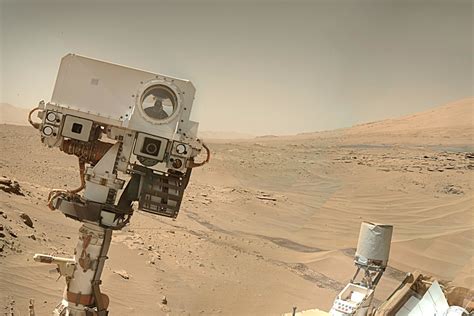 NASA's Curiosity Rover Snaps Wide-Angle Selfie on Mars - NBC News