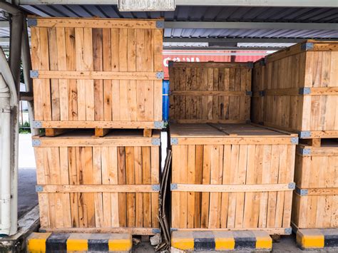 Shipping Crates - Mueller Pallets