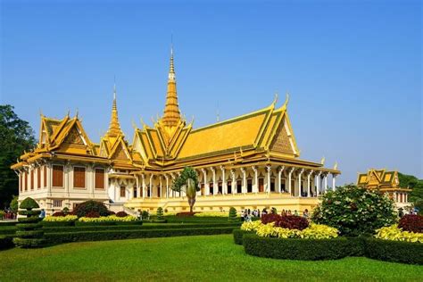 Royal Palace – Outstanding Masterpiece of Khmer Architecture in Cambodia