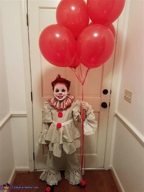 Pennywise Costume Ideas for Kids | Last Minute Costume Ideas