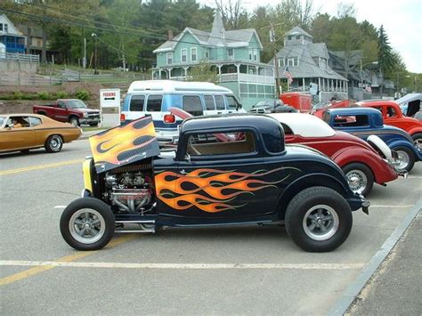 Hot Rod with flames | Hot rods cars, Hot rods, Classic traditional