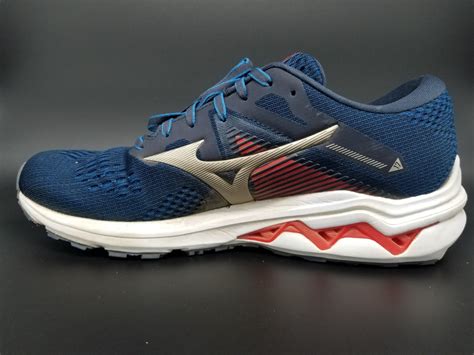 Mizuno Wave Inspire 17 Multiple Tester Review - DOCTORS OF RUNNING